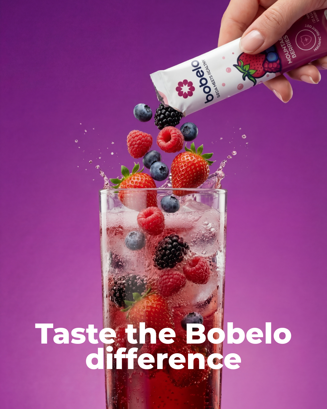 Bobelo powder packet pouring